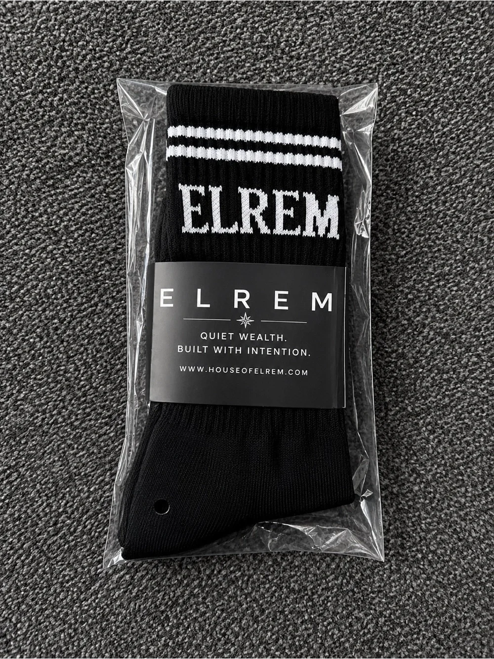 ELREM Quiet Luxury Crew Socks - Black - New